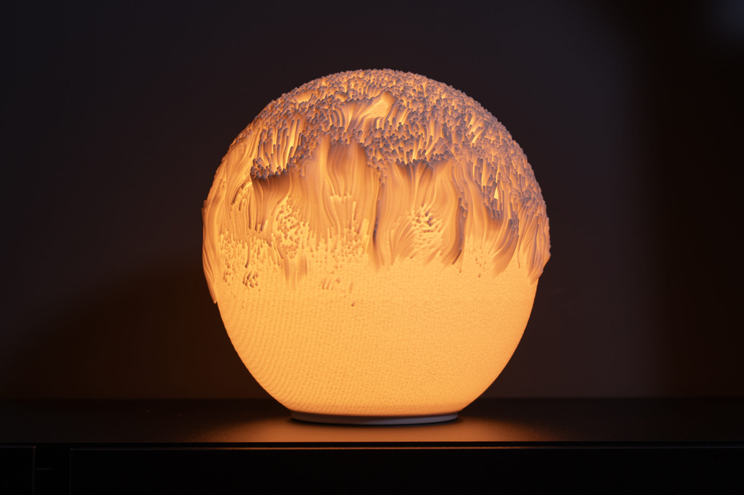 Reef Sculpted Lamp – Modern Ambient Table Lamp - Image 3